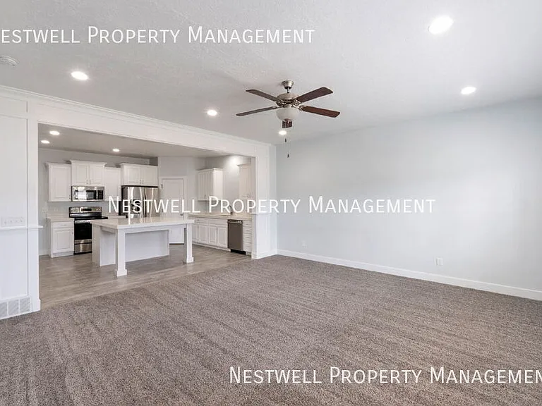3596 E Ruby Ln — Photo 5