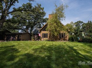 2008 Grove Ln, Cary, IL 60013