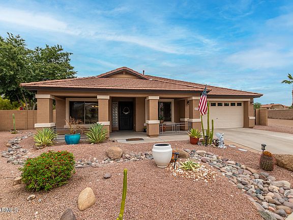 5th image of 42576 W Chisholm Dr
