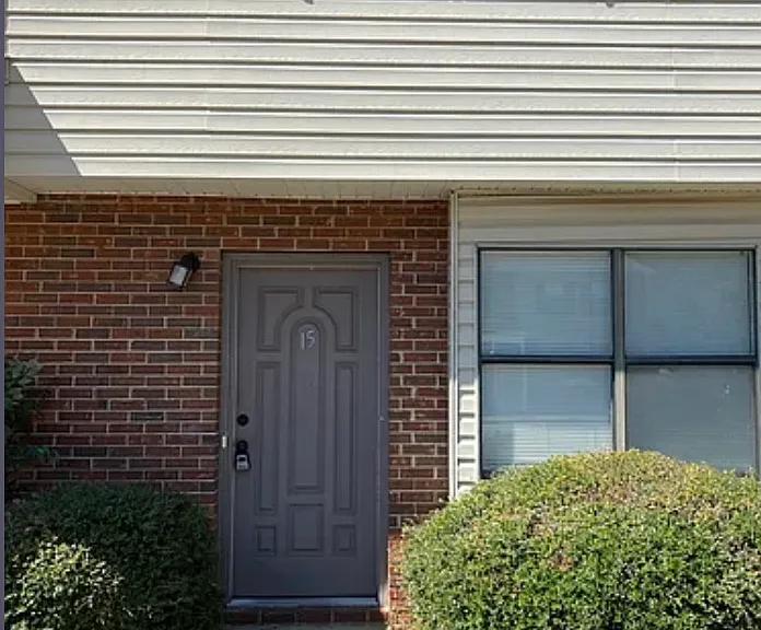 420 Simpson Rd #15 — Photo 2