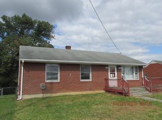 1743 Victoria St, Salem, VA 24153