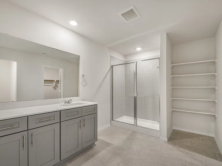 1543 Brooke Dr — Photo 14