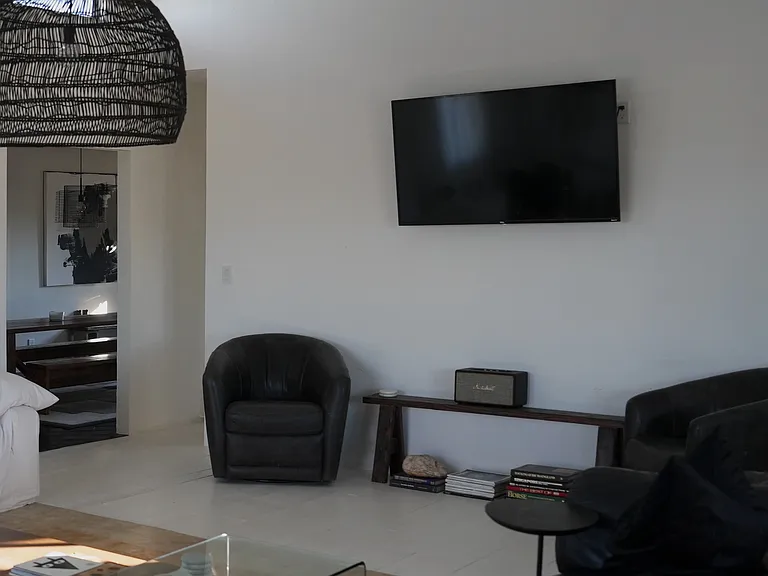330 Delgada Ave — Photo 24