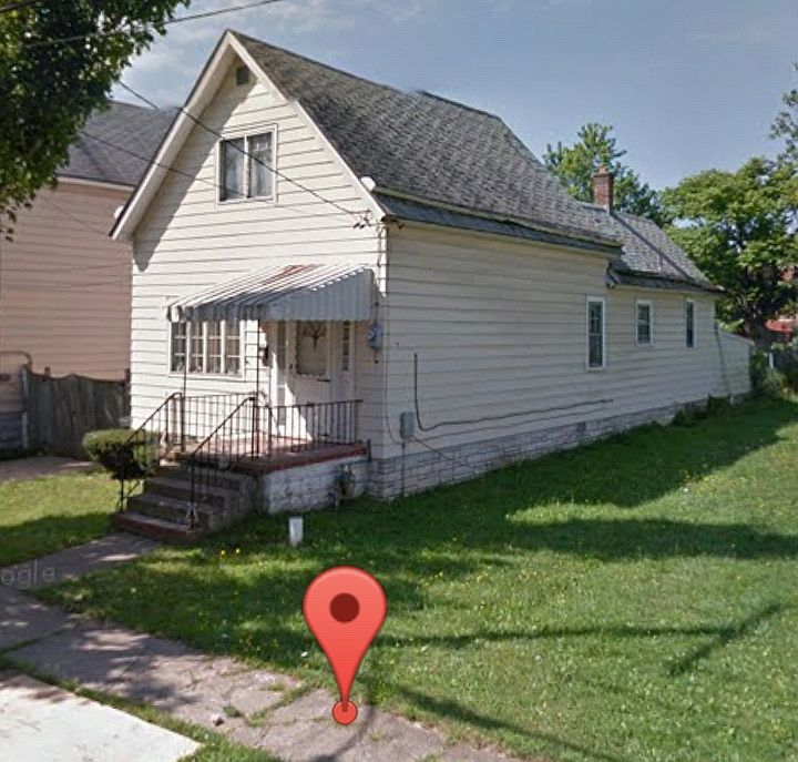 2nd image of 200 May St