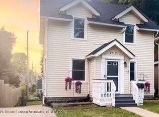 1712 Osborn Rd, Lansing, MI 48915