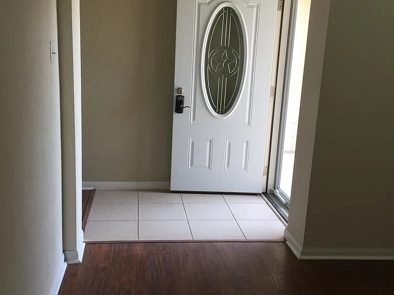 707 Bighorn Dr — Photo 9