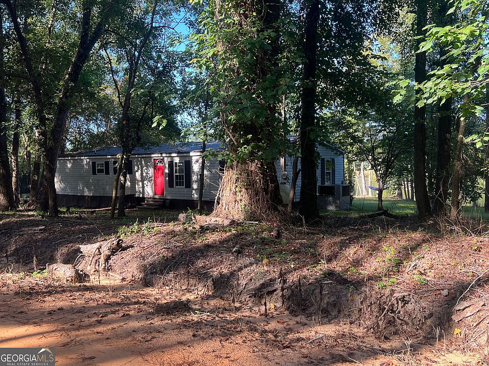 2nd image of 537 Dunn Rd
