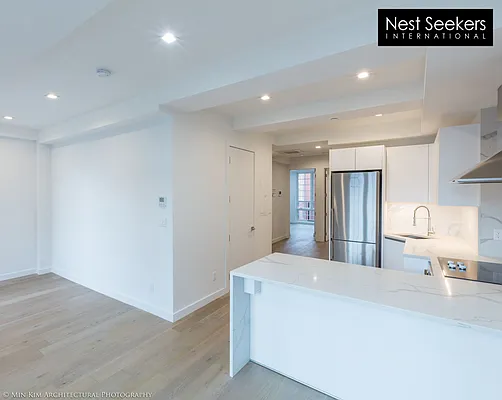 Rented by Nest Seekers International | media 27