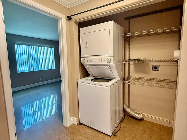 2050 Oleander Blvd #11-103 — Photo 8