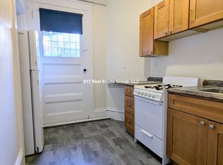 2 Ware St #O1, Cambridge, MA 02138