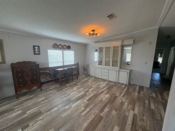 5th image of 446 Redwood Dr #1619