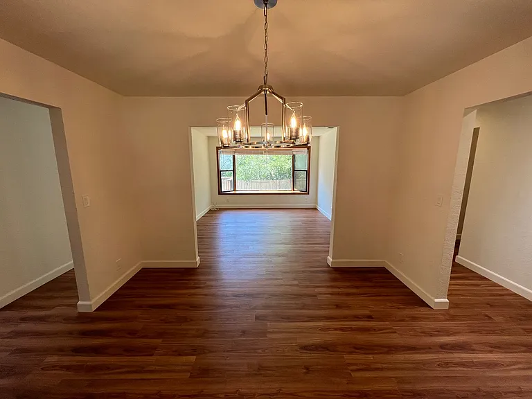 8654 Thelen Ct — Photo 4