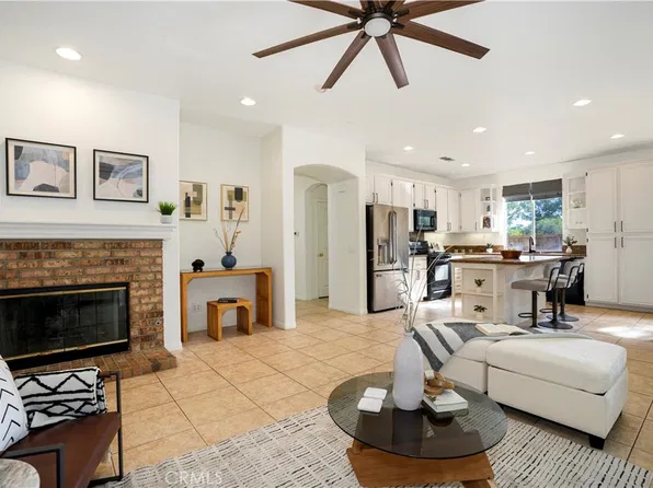 27904 Doubletree Way, Castaic, CA 91384