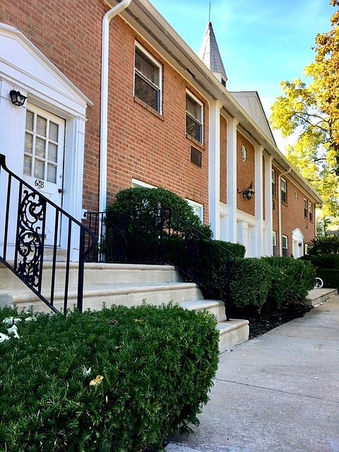 Tremaine Place Exterior