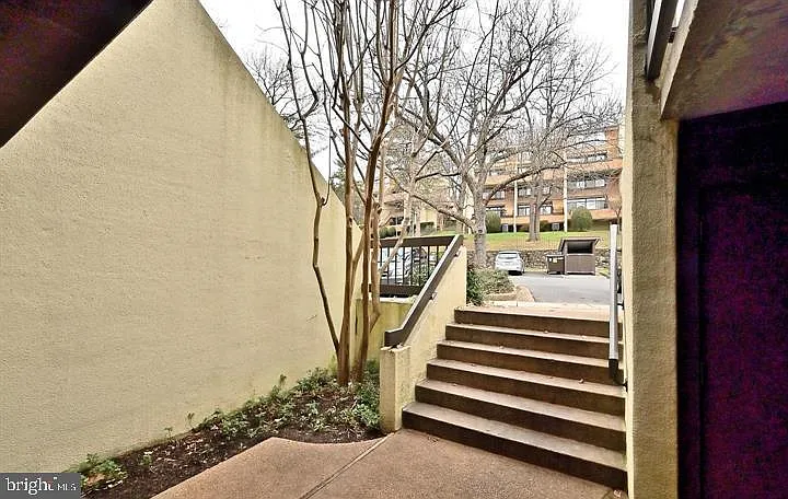 2212 S Randolph St #1 — Photo 8