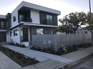 8367 Dunbarton Ave, Los Angeles, CA 90045