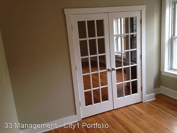 4th image of 1621 W Farwell Ave APT 1N