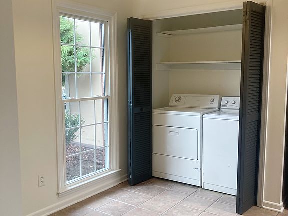 4th image of 11121 Michaelangelo Ct