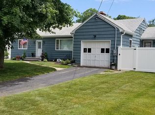 28 Westerly Ter, Meriden, CT 06451