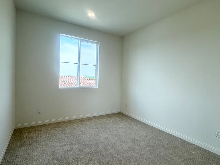 206 Liberty Way — Photo 12