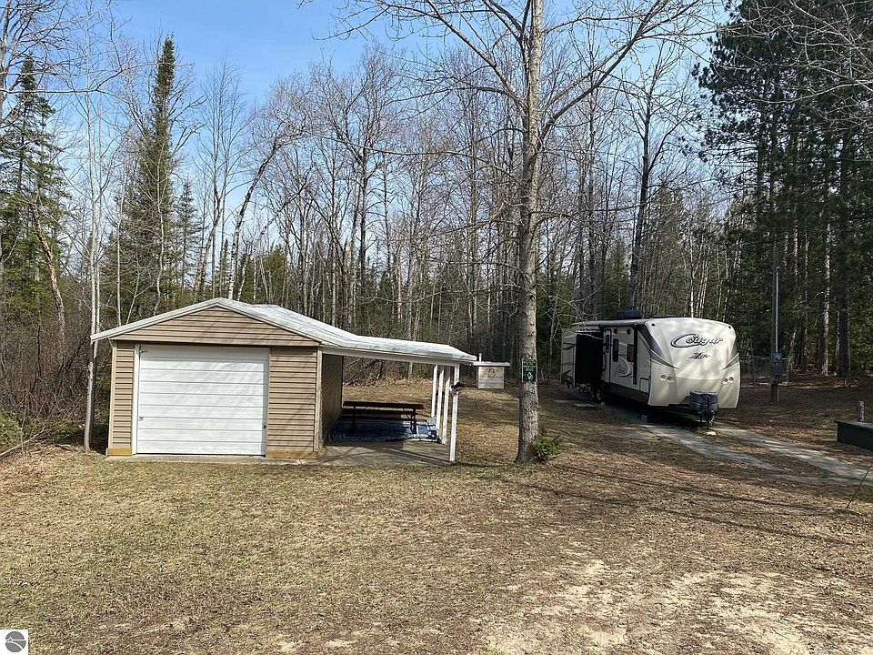 1750 W Kelly Rd, Lake City, MI 49651 Zillow