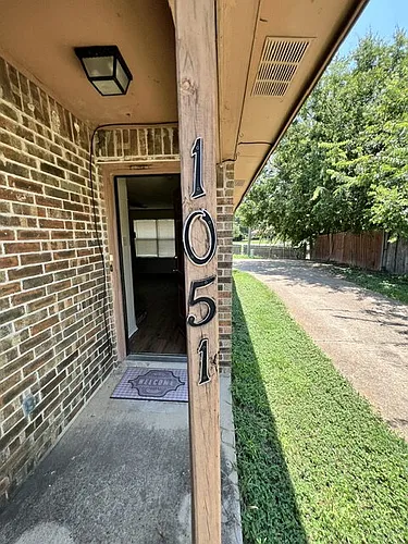 1051 Cottonwood Trl Photo 1