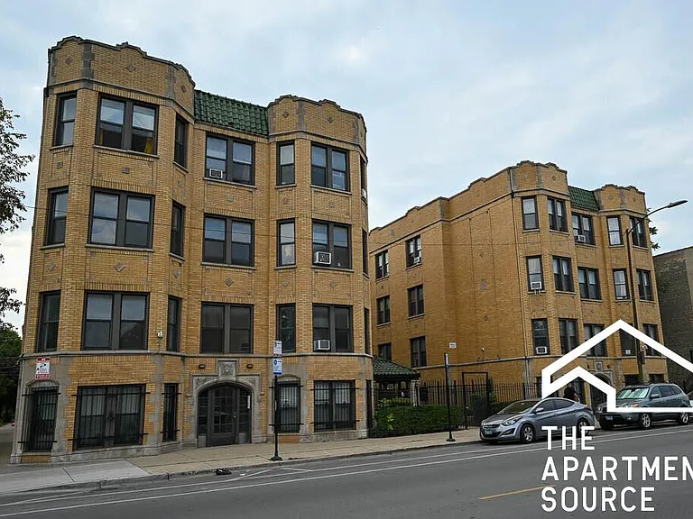 1536 N Kedzie Ave #3J — Photo 12