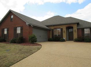 103 Jordan Dr, Brandon, MS 39047