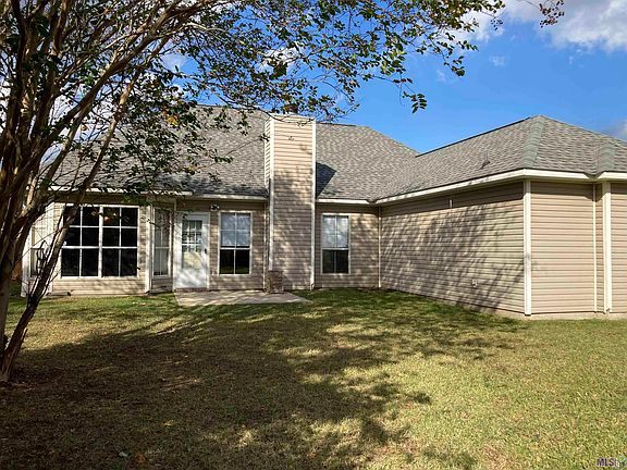 3rd image of 36297 Crestway Ave