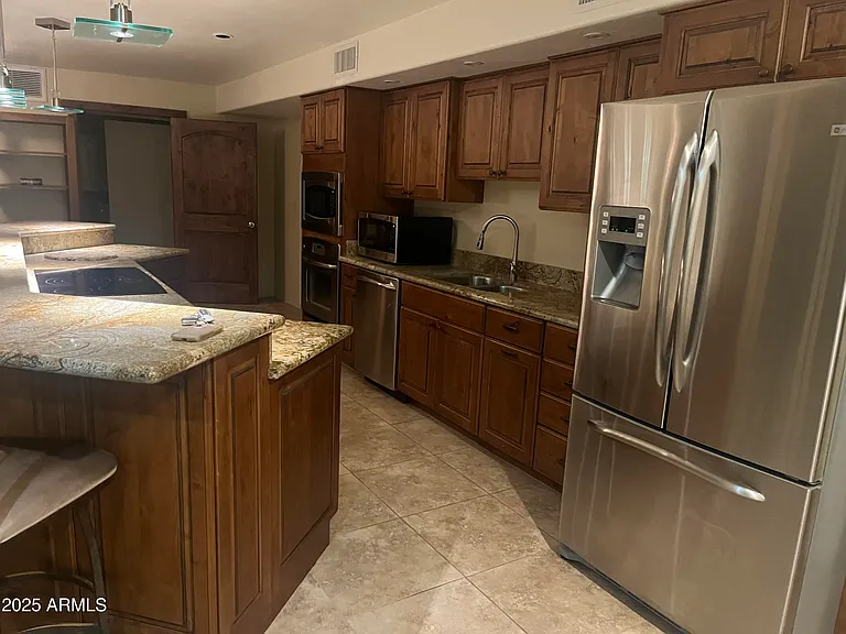 7220 E Sweetwater Ave — Photo 5