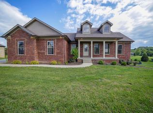 160 Beacon Hill Ln, Fisherville, KY 40023