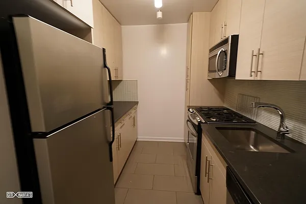 Rented by Citi Habitats | media 3