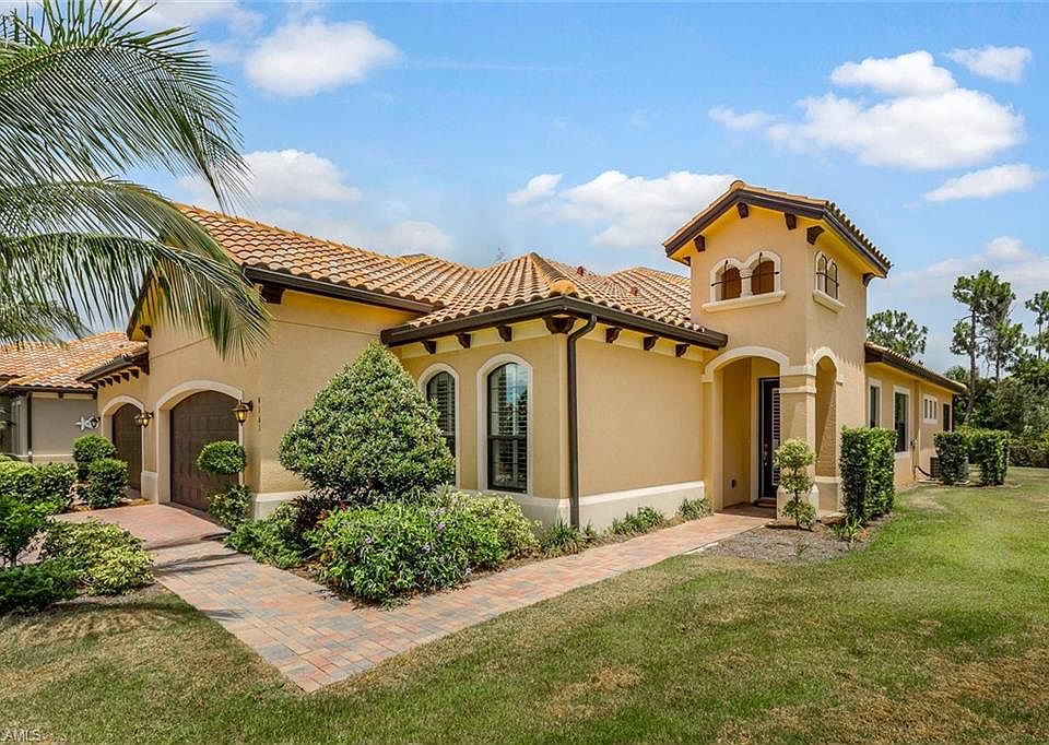 1st image of 9161 Isla Bella Cir