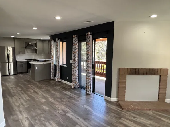 412 Kains Ave APT D, Albany, CA 94706