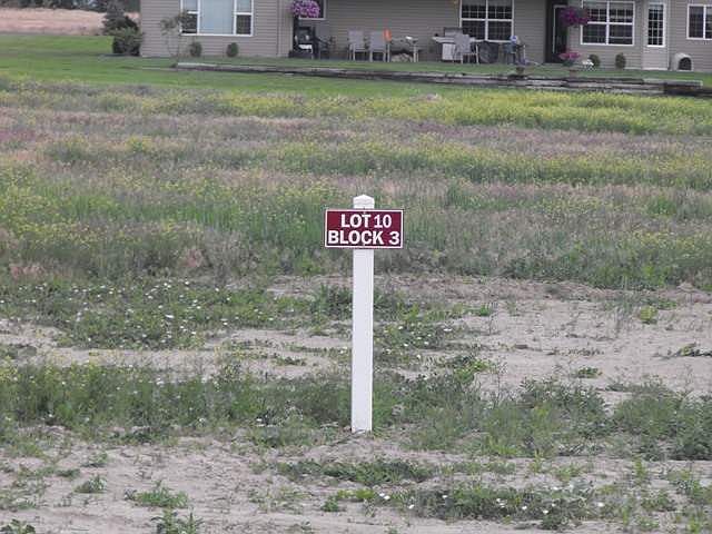 2nd image of 10 Country Rose Way