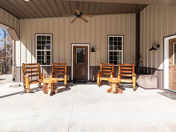 4th image of 1028 Walton Rd