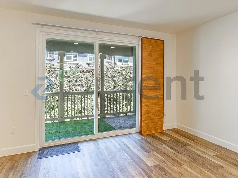 108 Ivory Palm Ter — Photo 13