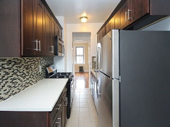 4th image of 3751 79th St APT 6E
