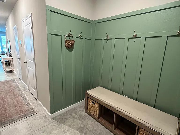 5698 Edgewater Cir — Photo 6