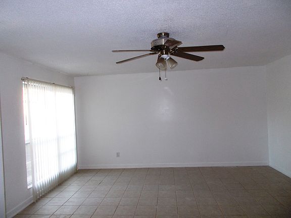 Living room, picture window