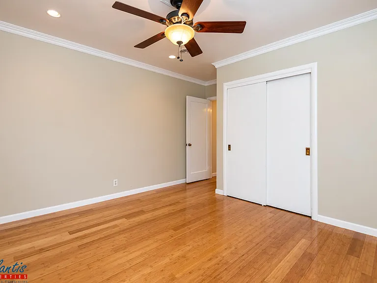 2220 Hanover St — Photo 9
