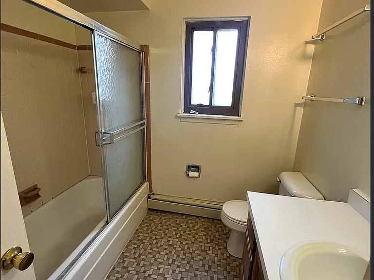 507 N Washington St #3 — Photo 5