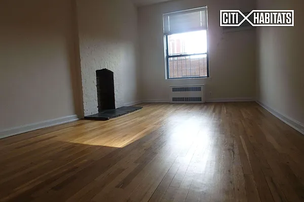 Rented by Citi Habitats | media 22