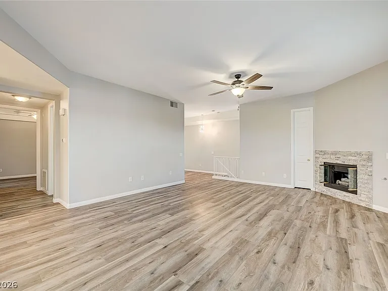 201 Kaelyn St #1 — Photo 5