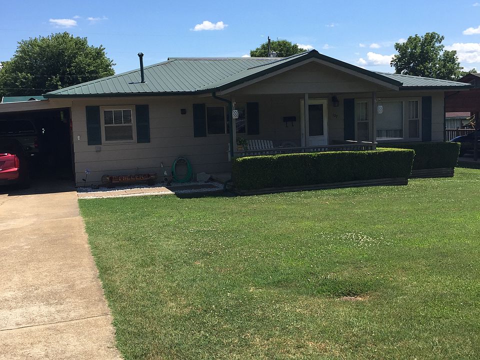 127 Sunset Drive