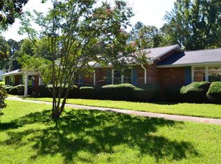 7050 Kenbridge Dr, Clemmons, NC 27012