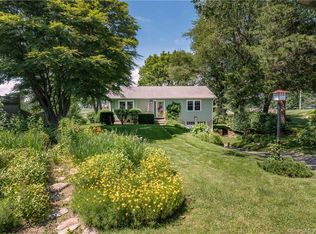 26 Hammock Rd, Clinton, CT 06413