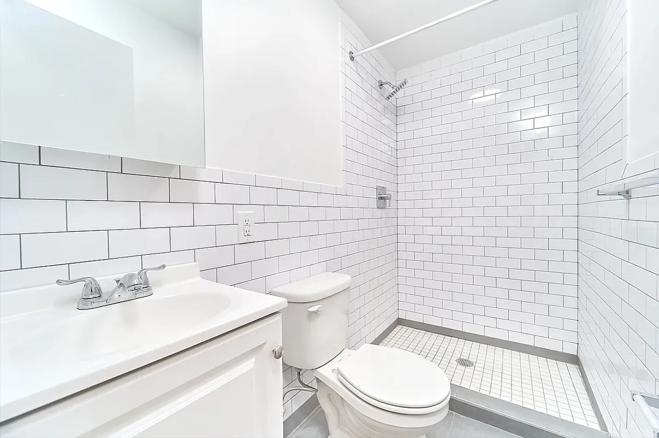 434 East 76th Street — Photo 4