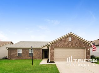 703 Sweet Creek Dr, Indianapolis, IN