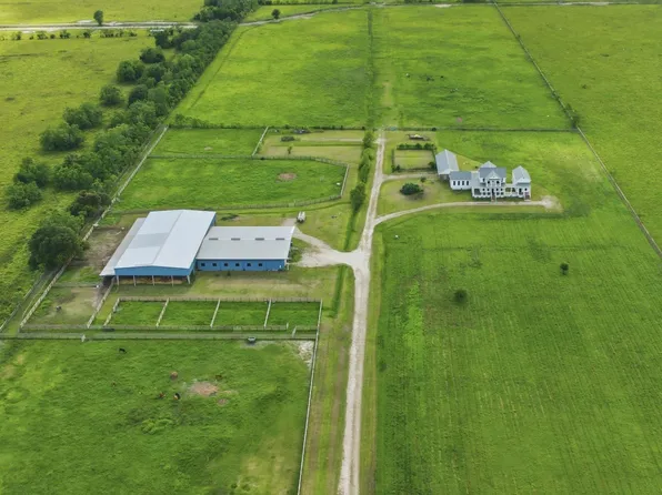105 Big Woods Rd, Vinton, LA 70668